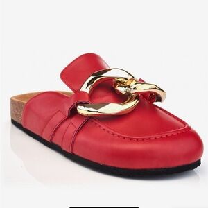Henry Ferrera Collection red faux leather Lamar clogs with chain detail Size 7